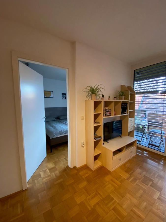 Apartma Felicija ลูบลิยานา ภายนอก รูปภาพ