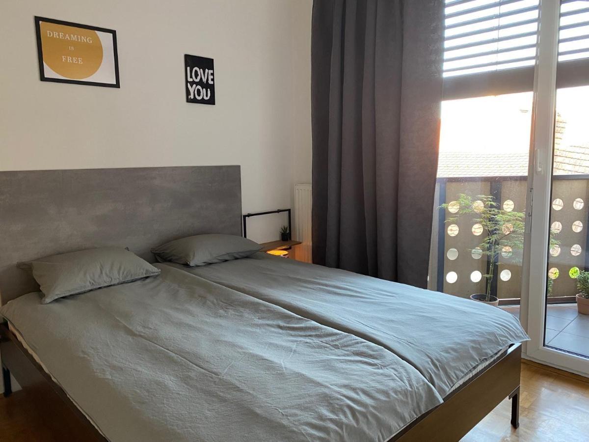 Apartma Felicija ลูบลิยานา ภายนอก รูปภาพ